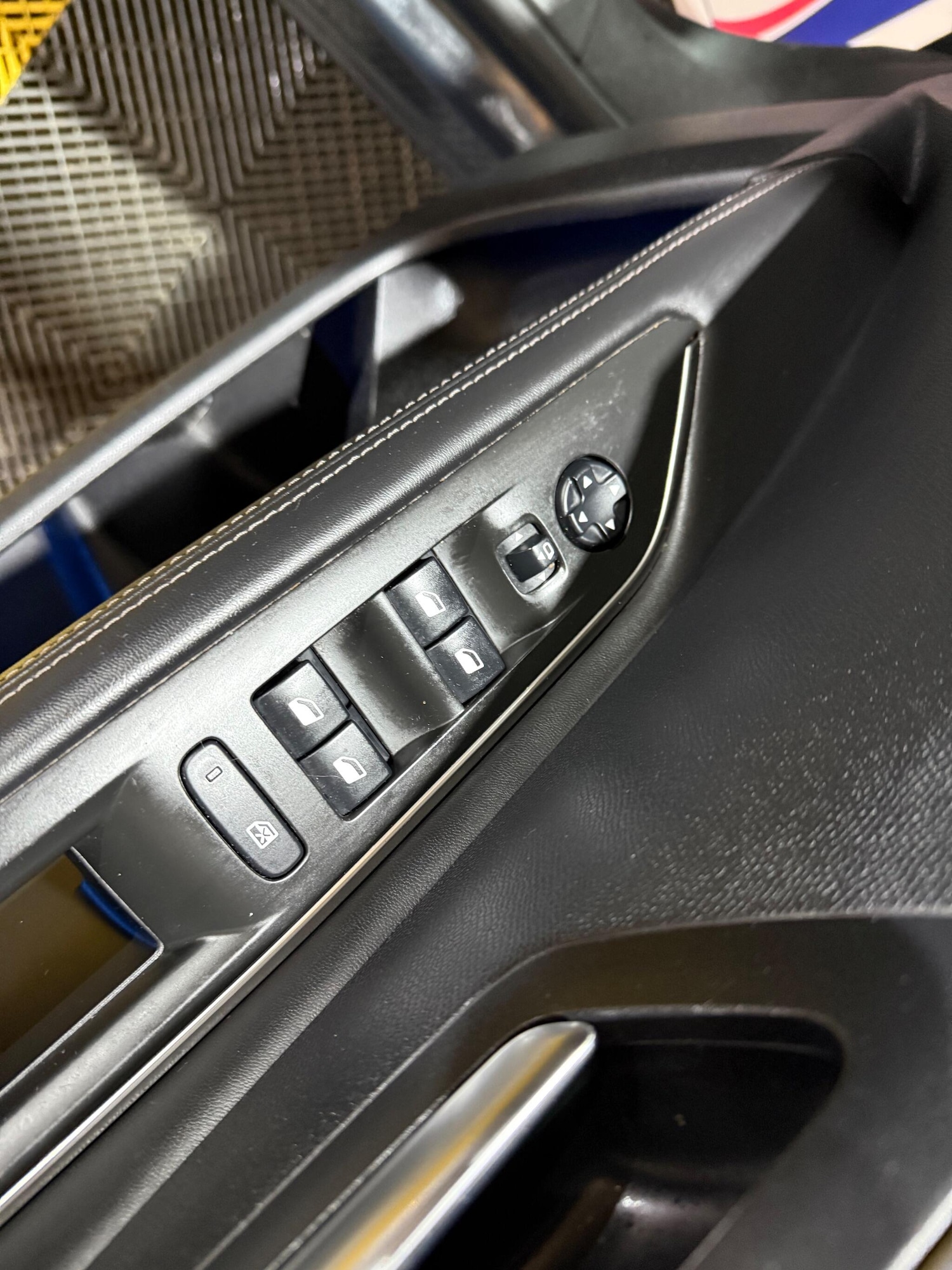 Used Peugeot 3008 2018 for sale - 76499597: Photo 39