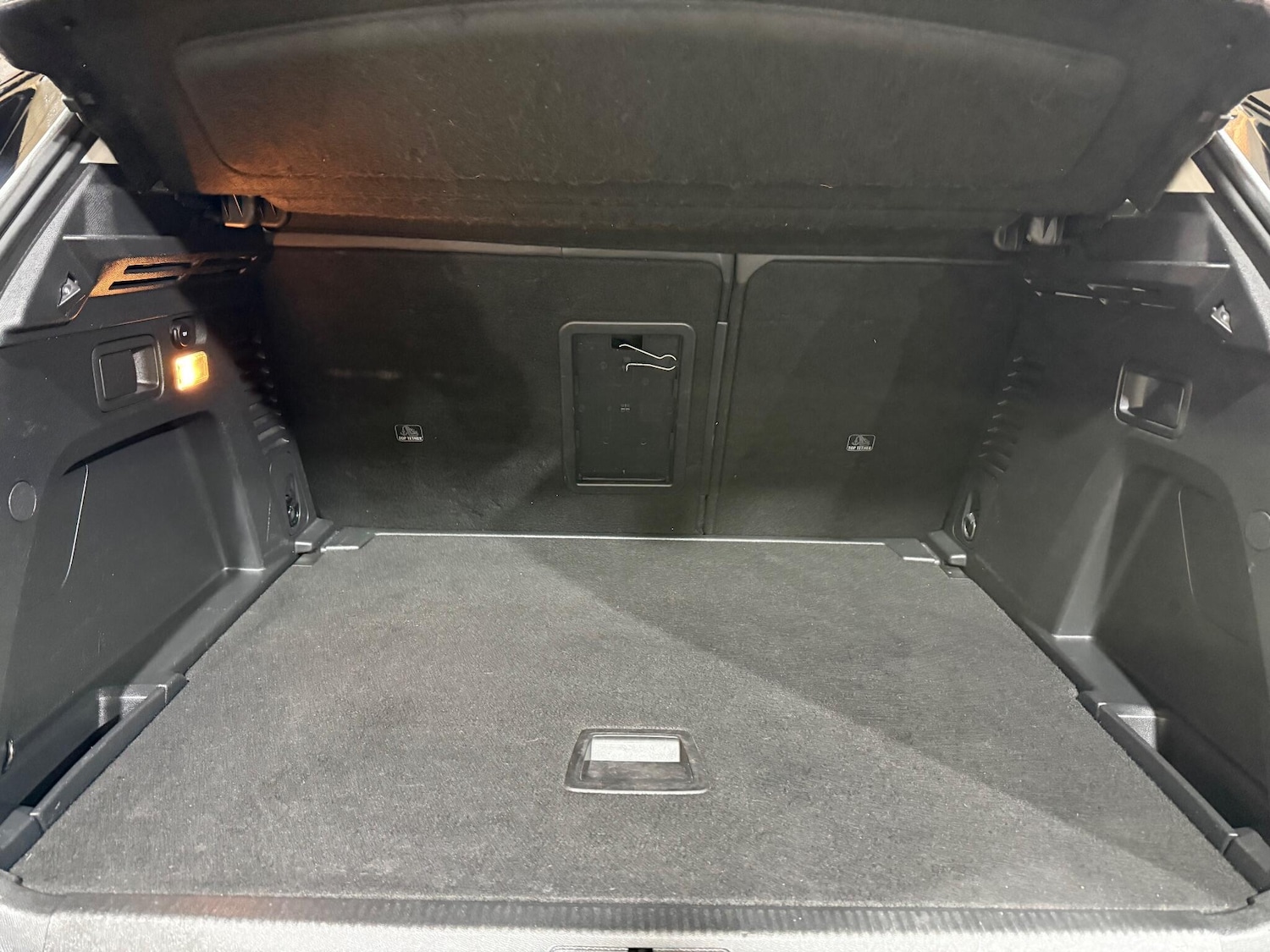 Used Peugeot 3008 2018 for sale - 76499597: Photo 69