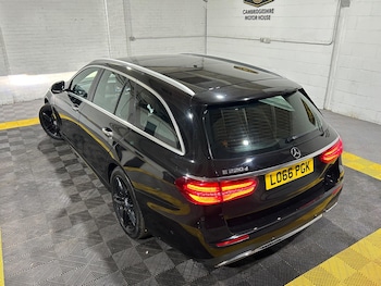 Used Mercedes-Benz E Class 2017 for sale - 77057624: Photo