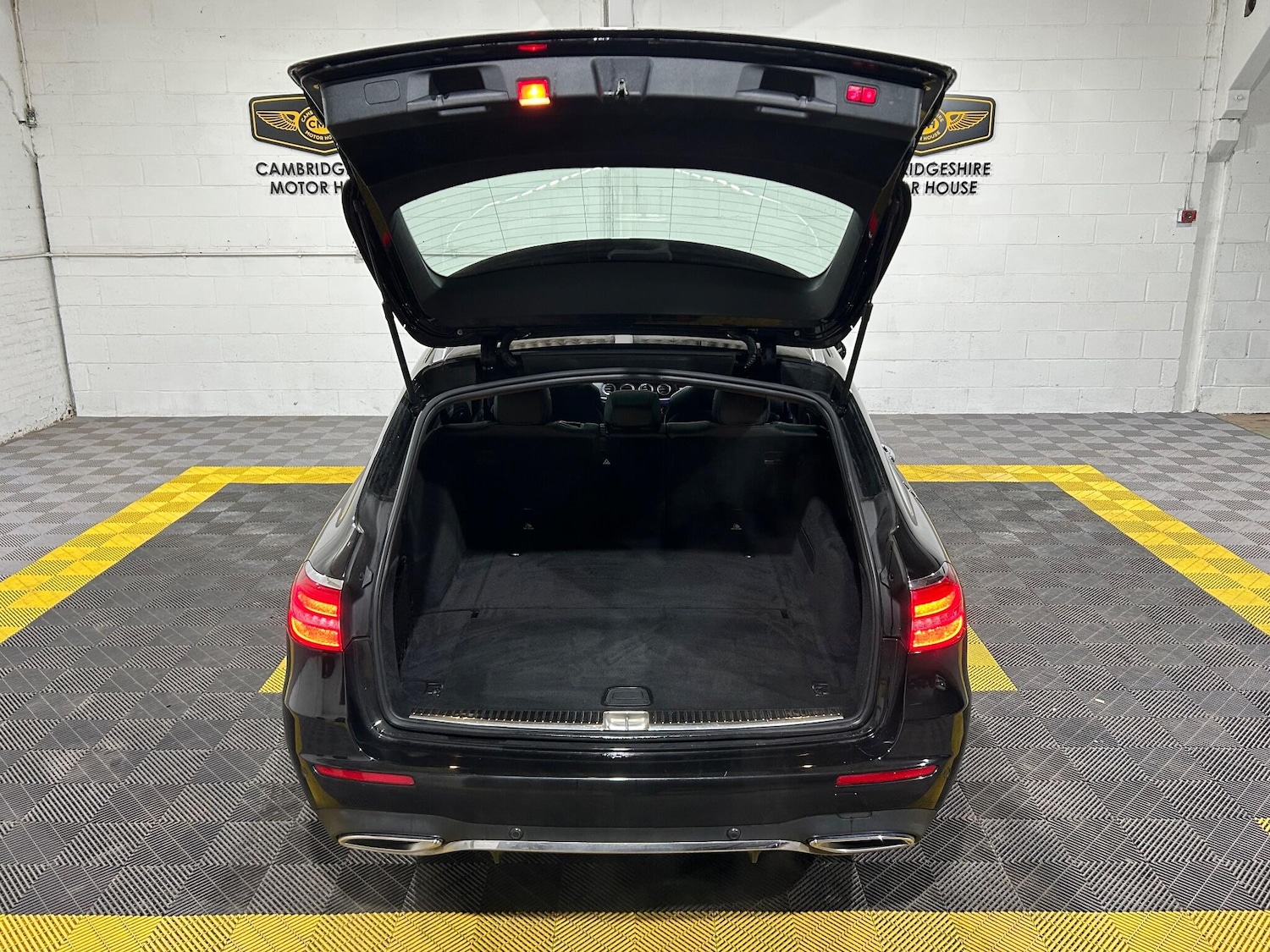 Used Mercedes-Benz E Class 2017 for sale - 77057624: Photo 49