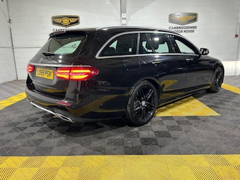 Used Mercedes-Benz E Class 2017 for sale - 77057624: Photo