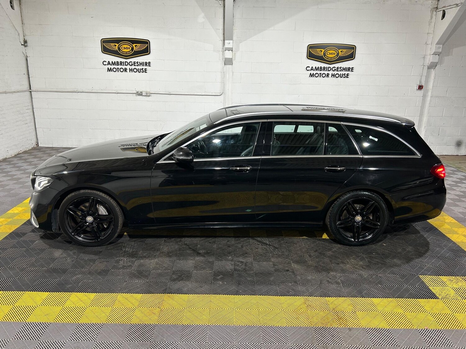 Used Mercedes-Benz E Class 2017 for sale - 77057624: Photo 69