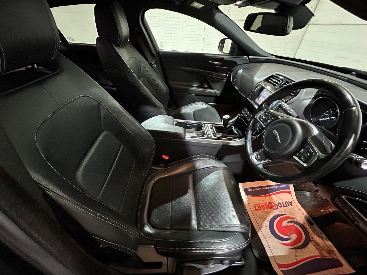 Used Jaguar XE 2017 for sale - 76137155: Photo 38