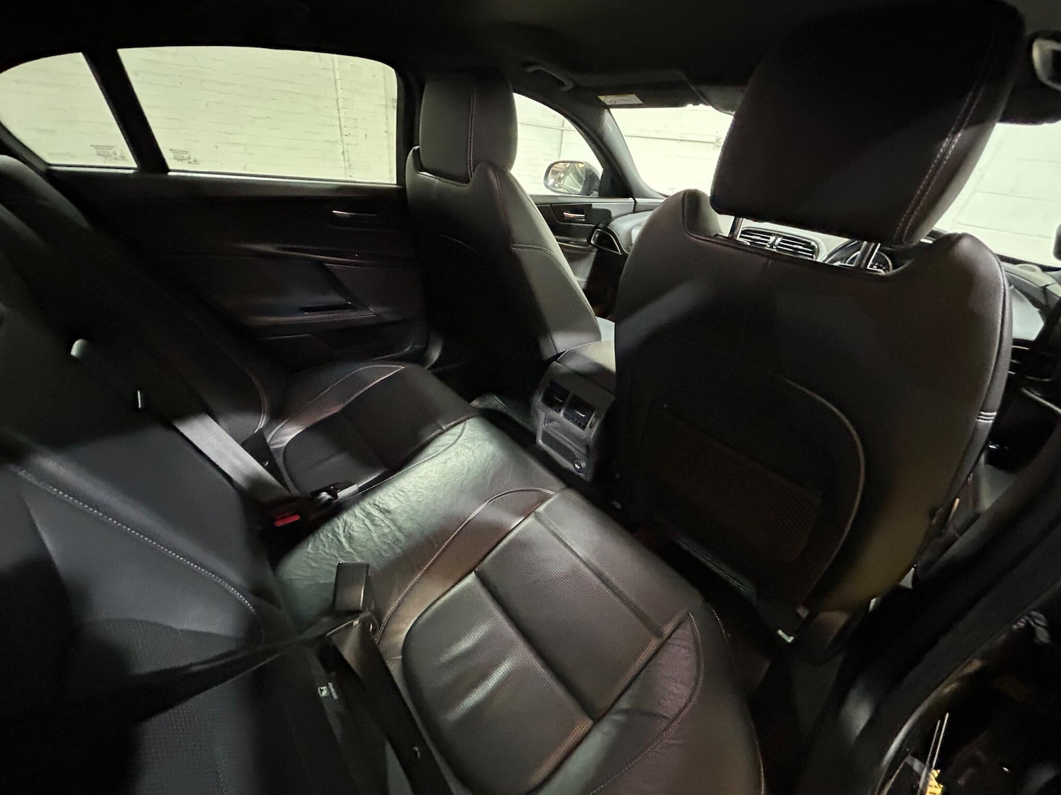 Used Jaguar XE 2017 for sale - 76137155: Photo 44