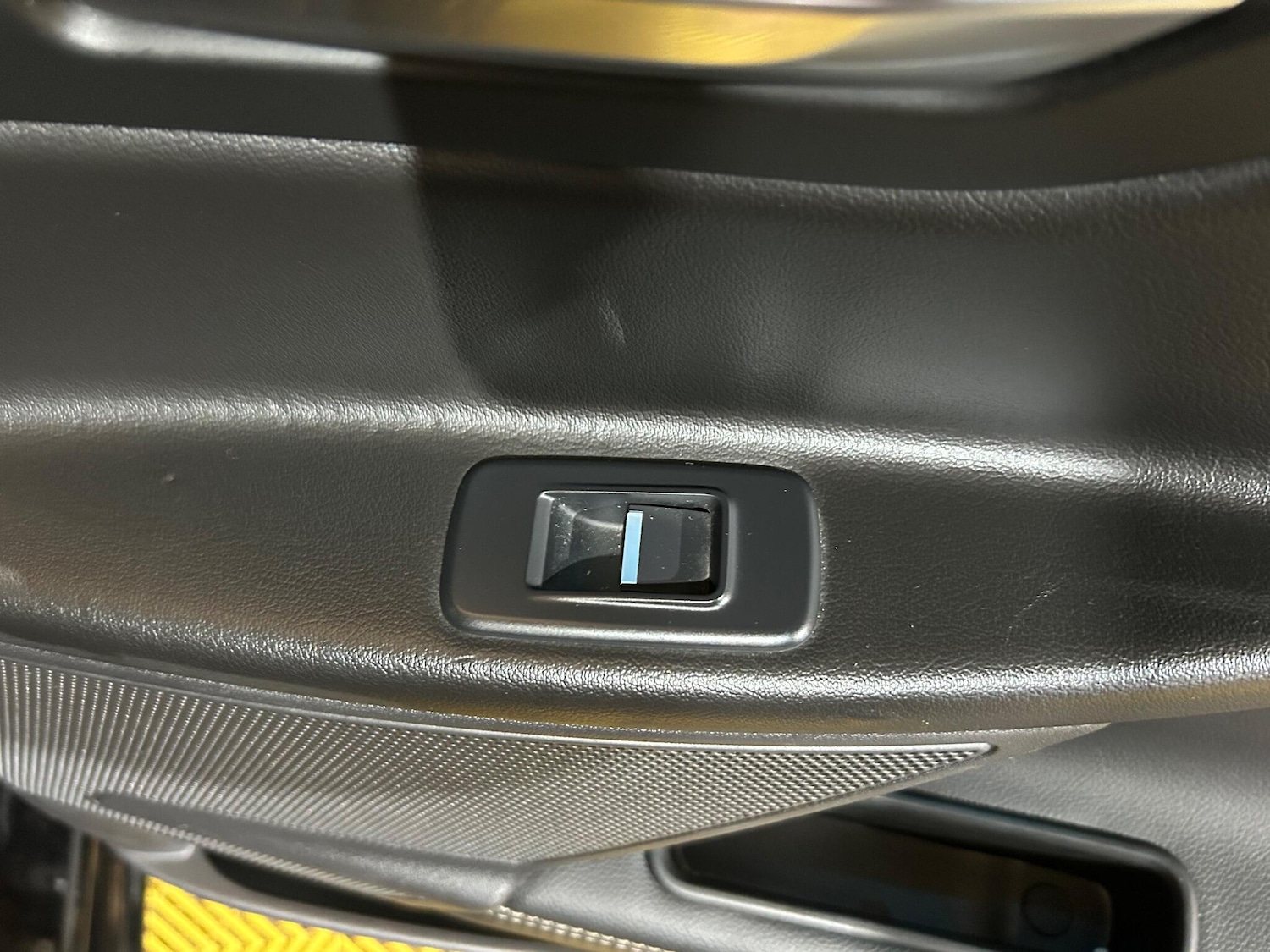 Used Jaguar XE 2017 for sale - 76137155: Photo 47
