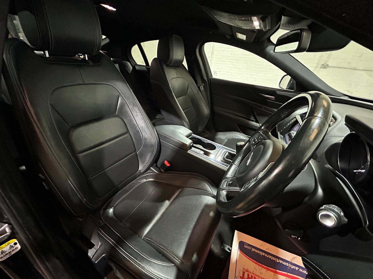 Used Jaguar XE 2017 for sale - 76137155: Photo 6