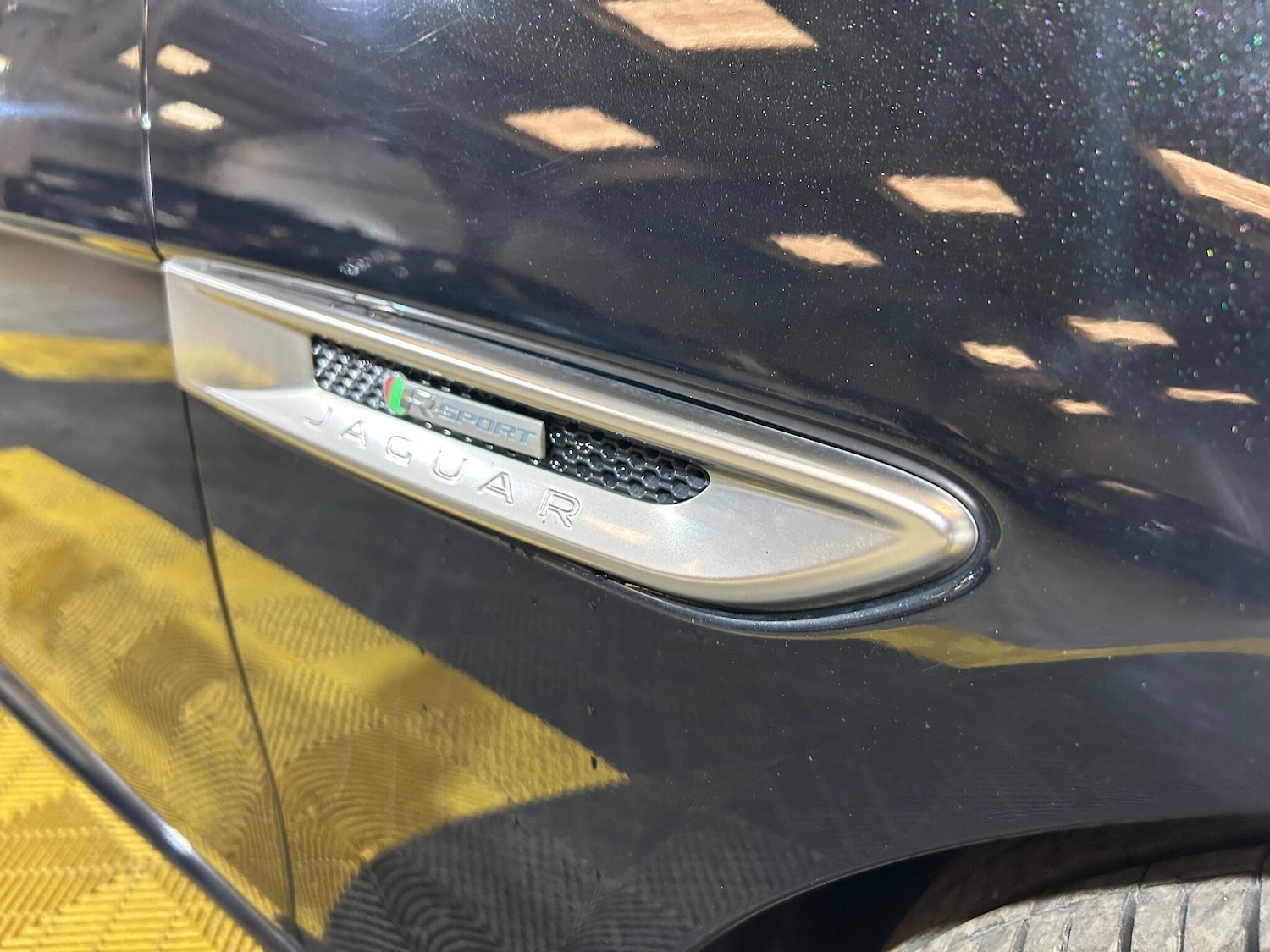 Used Jaguar XE 2017 for sale - 76137155: Photo 68