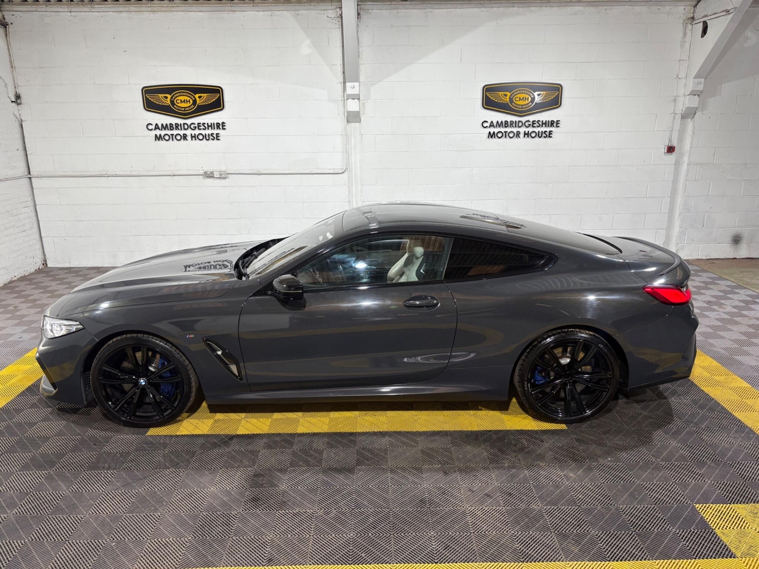 Used BMW 8 Series 2018 for sale - 76122484: Photo 19