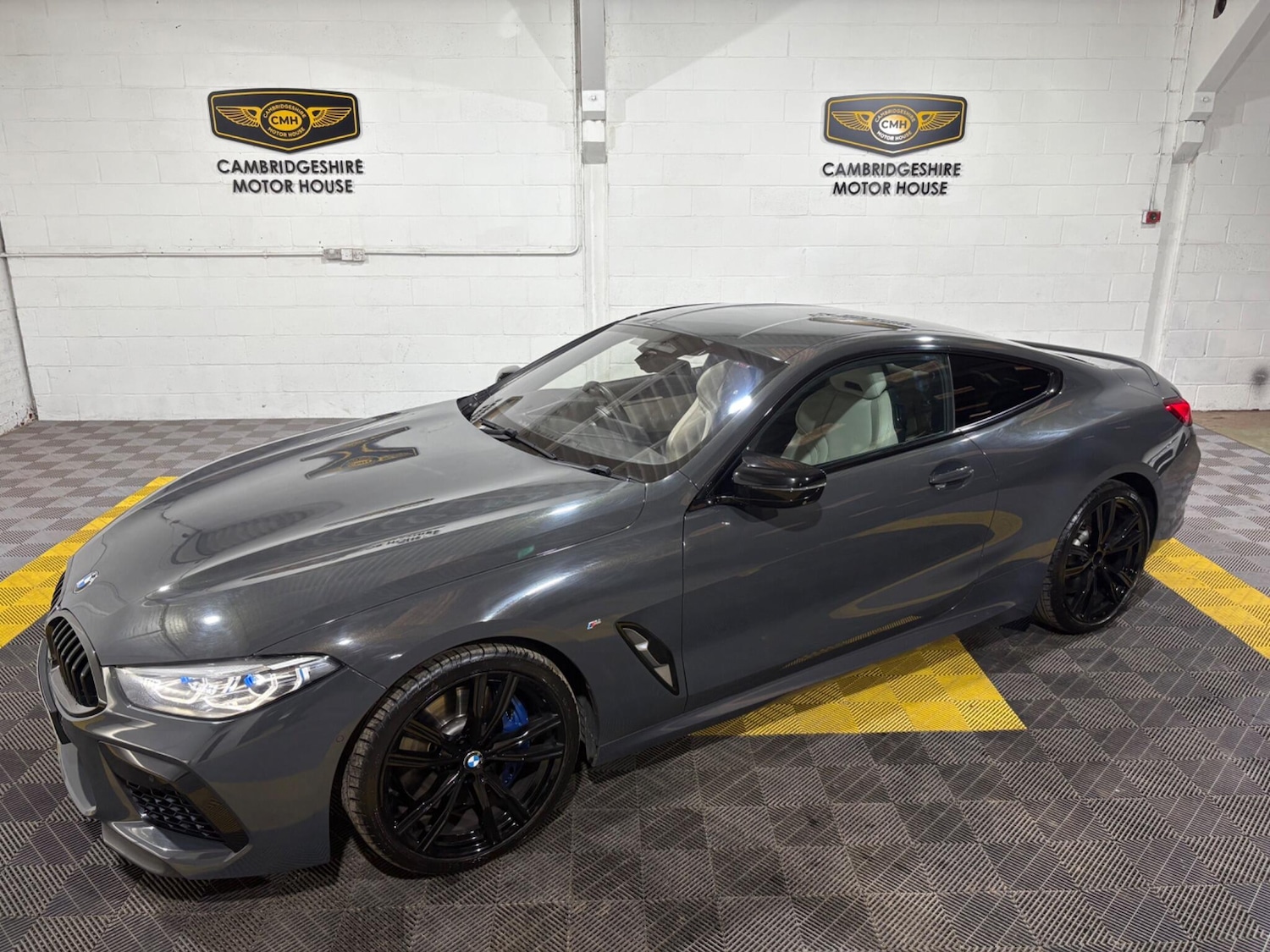 Used BMW 8 Series 2018 for sale - 76122484: Photo 24