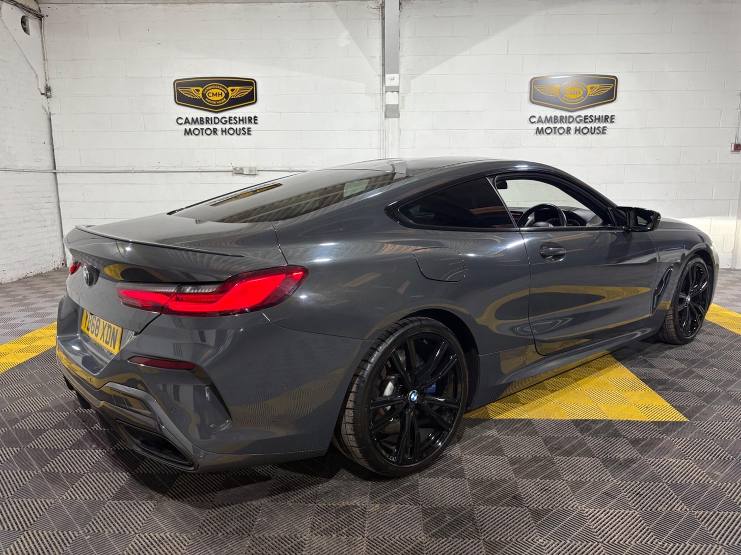 Used BMW 8 Series 2018 for sale - 76122484: Photo 5