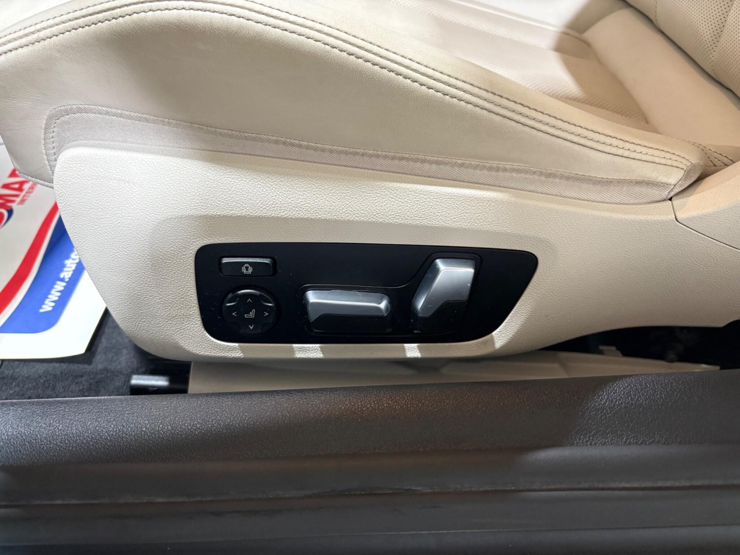 Used BMW 8 Series 2018 for sale - 76122484: Photo 59