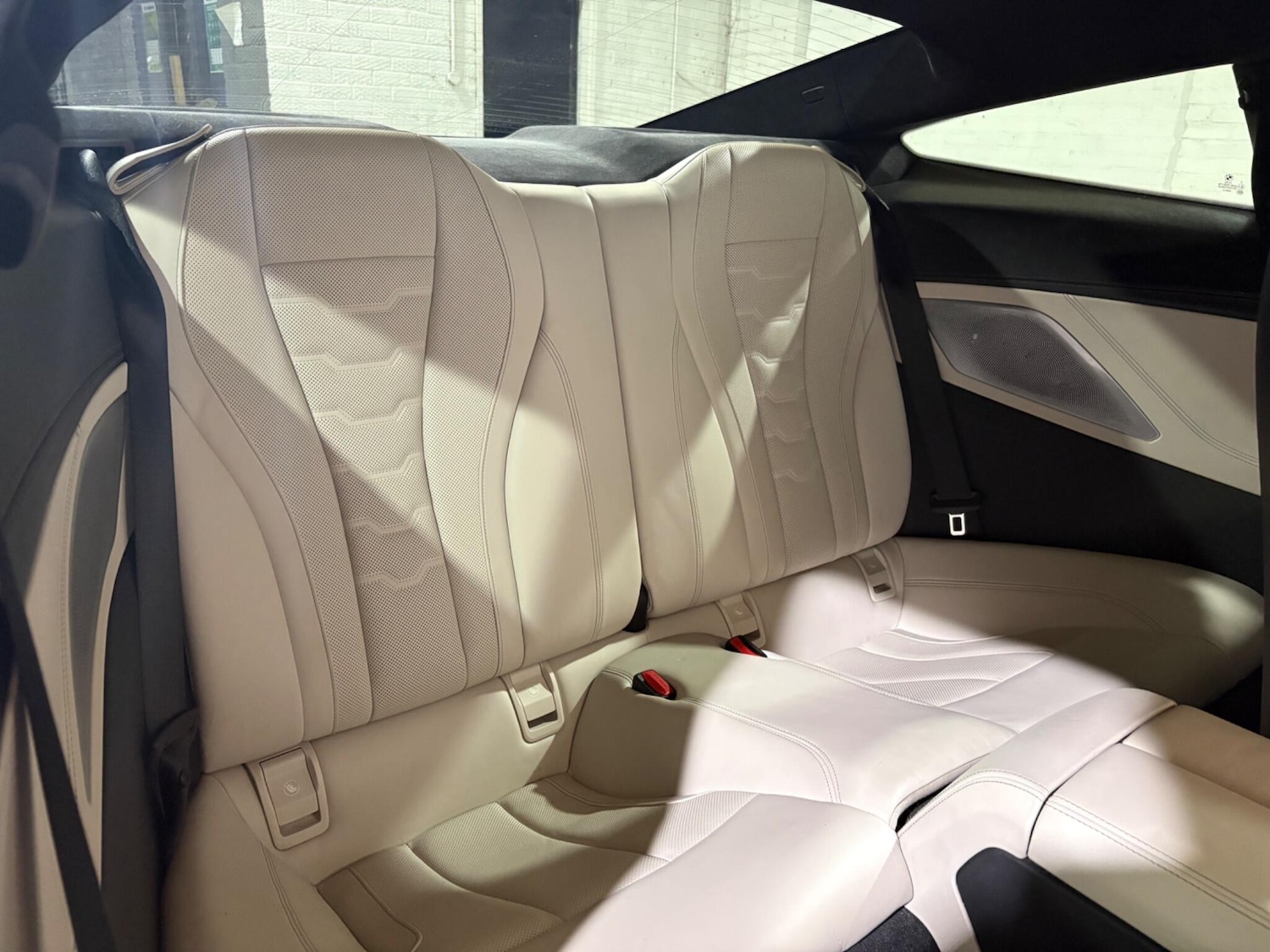Used BMW 8 Series 2018 for sale - 76122484: Photo 6