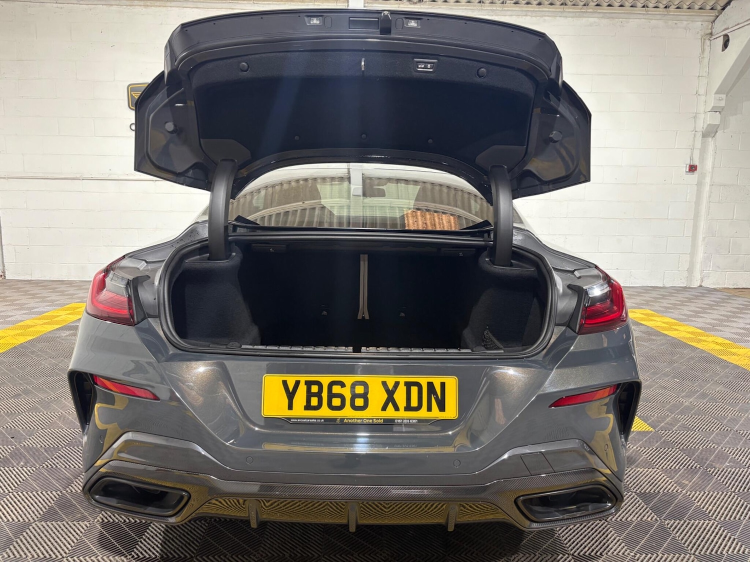 Used BMW 8 Series 2018 for sale - 76122484: Photo 8