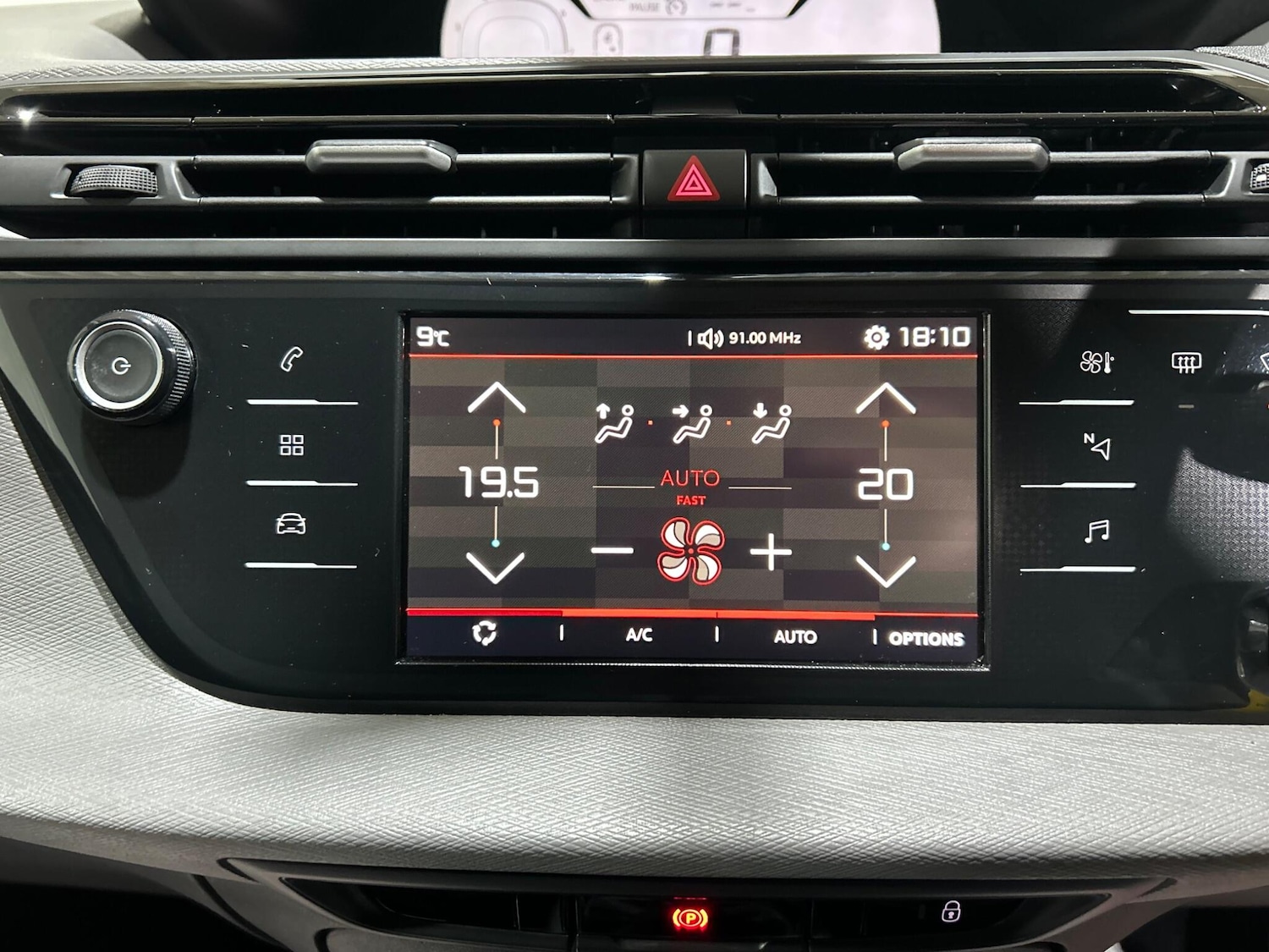 Used Citroen C4 Grand Picasso 2018 for sale - 77387519: Photo 23