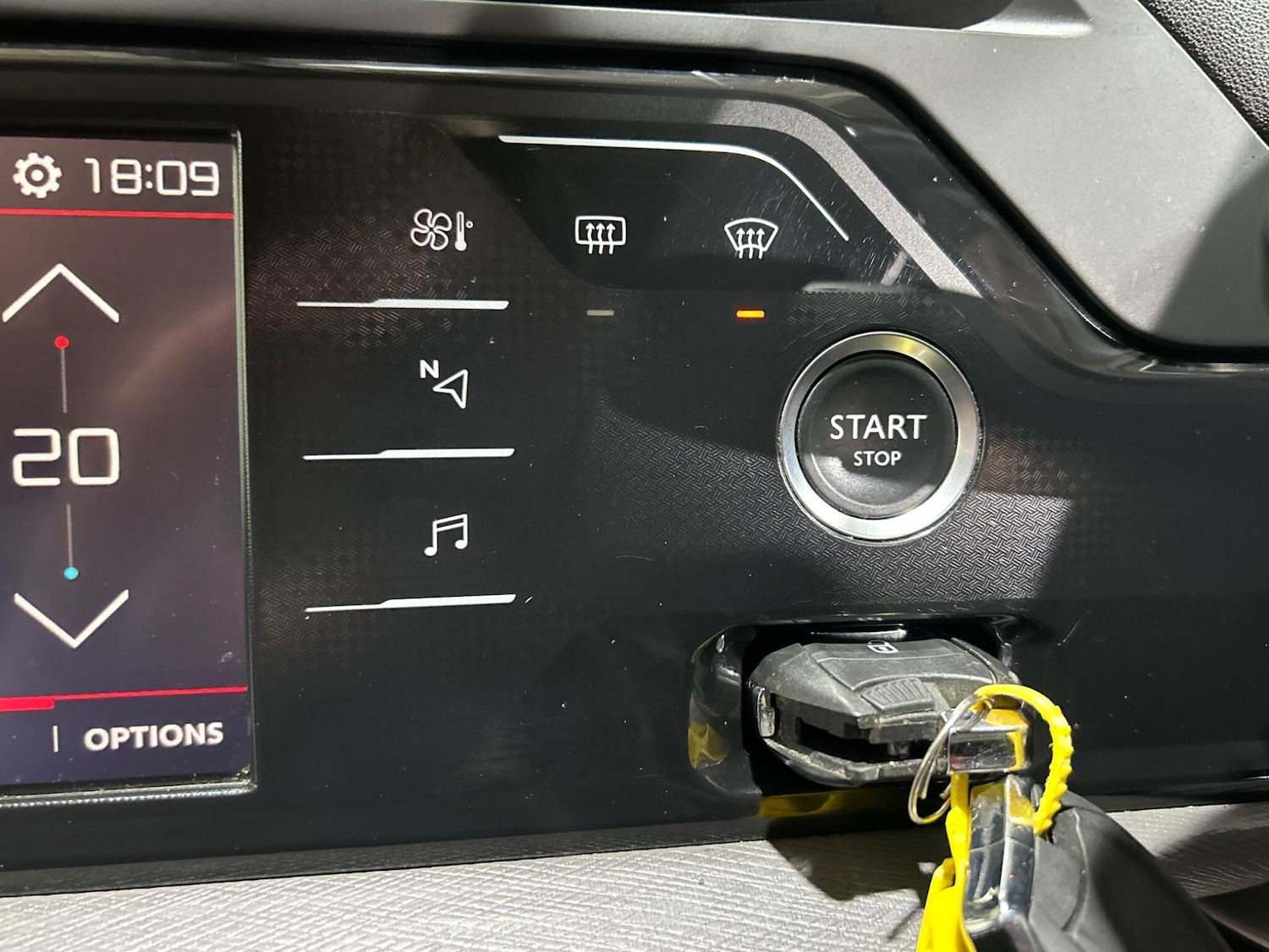 Used Citroen C4 Grand Picasso 2018 for sale - 77387519: Photo 25