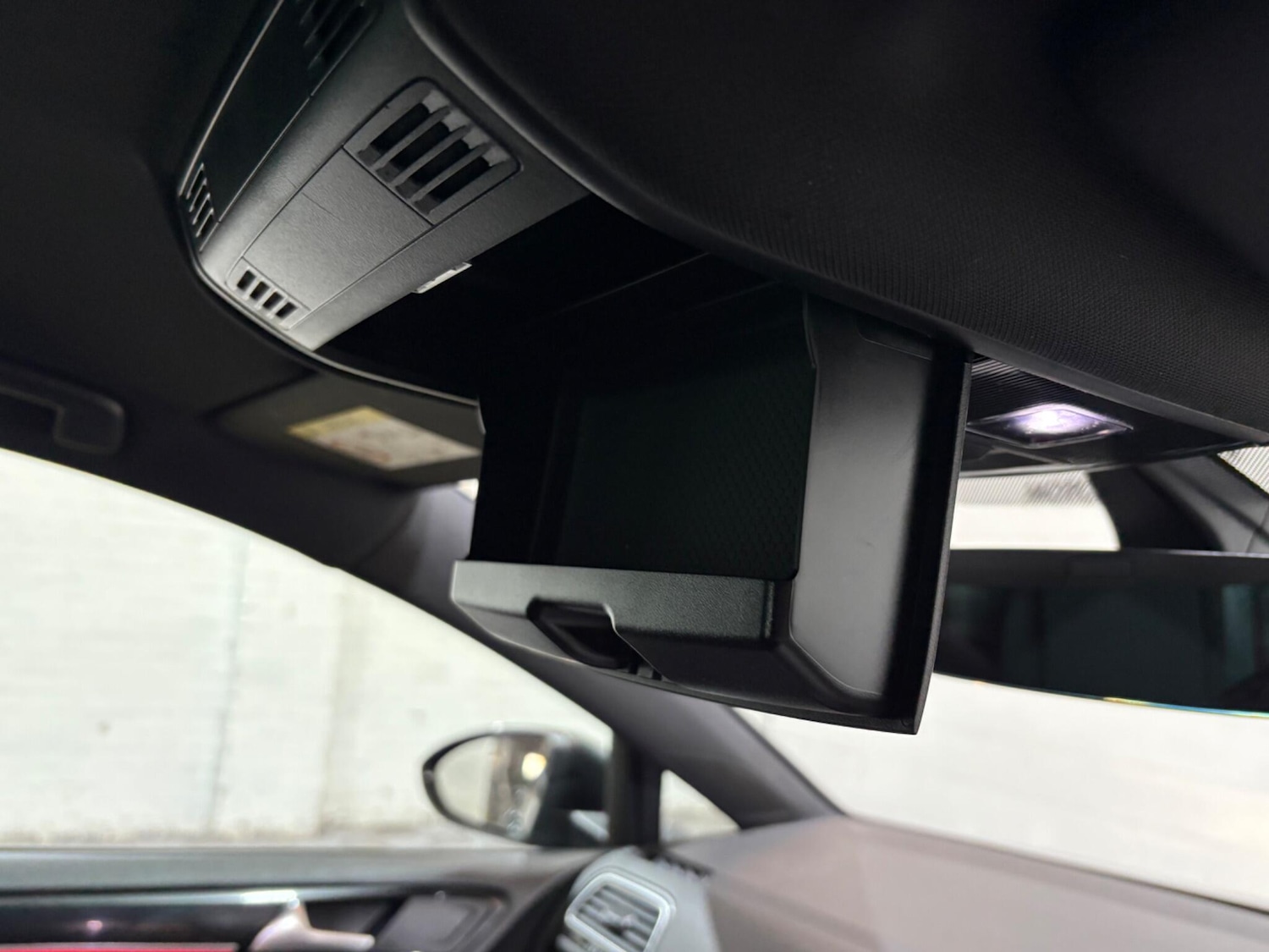 Used Volkswagen Golf 2017 for sale - 77050168: Photo 15