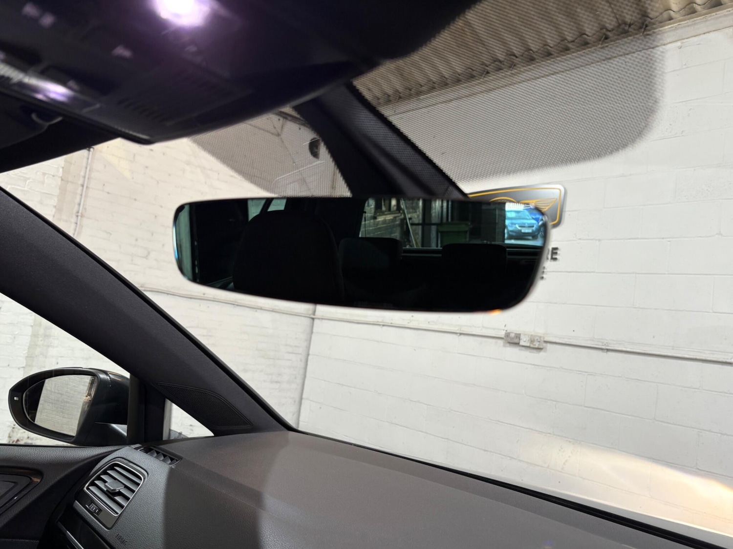 Used Volkswagen Golf 2017 for sale - 77050168: Photo 16