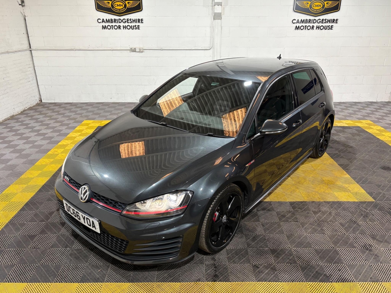 Used Volkswagen Golf 2017 for sale - 77050168: Photo 17