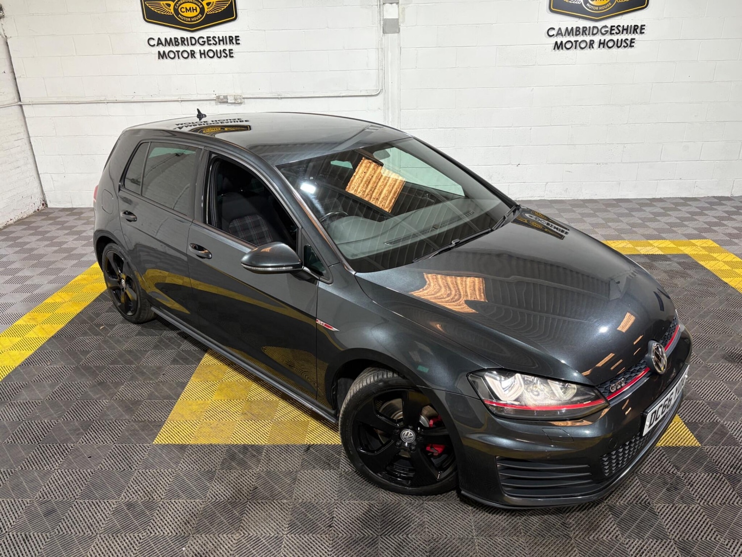 Used Volkswagen Golf 2017 for sale - 77050168: Photo 23