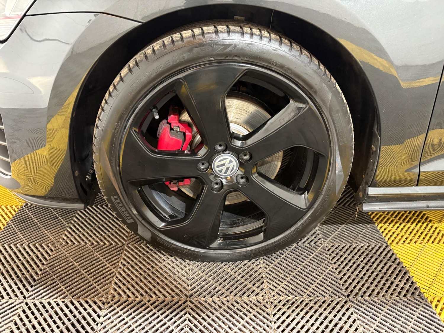 Used Volkswagen Golf 2017 for sale - 77050168: Photo 28