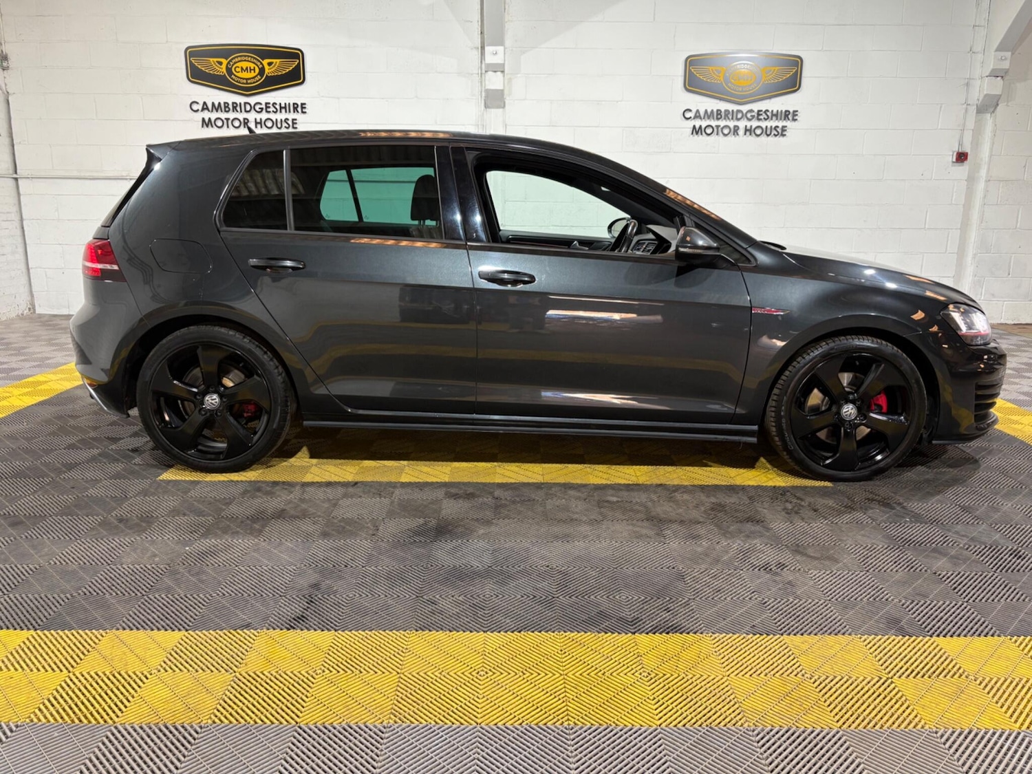 Used Volkswagen Golf 2017 for sale - 77050168: Photo 39