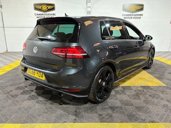 Used Volkswagen Golf 2017 for sale - 77050168: Photo