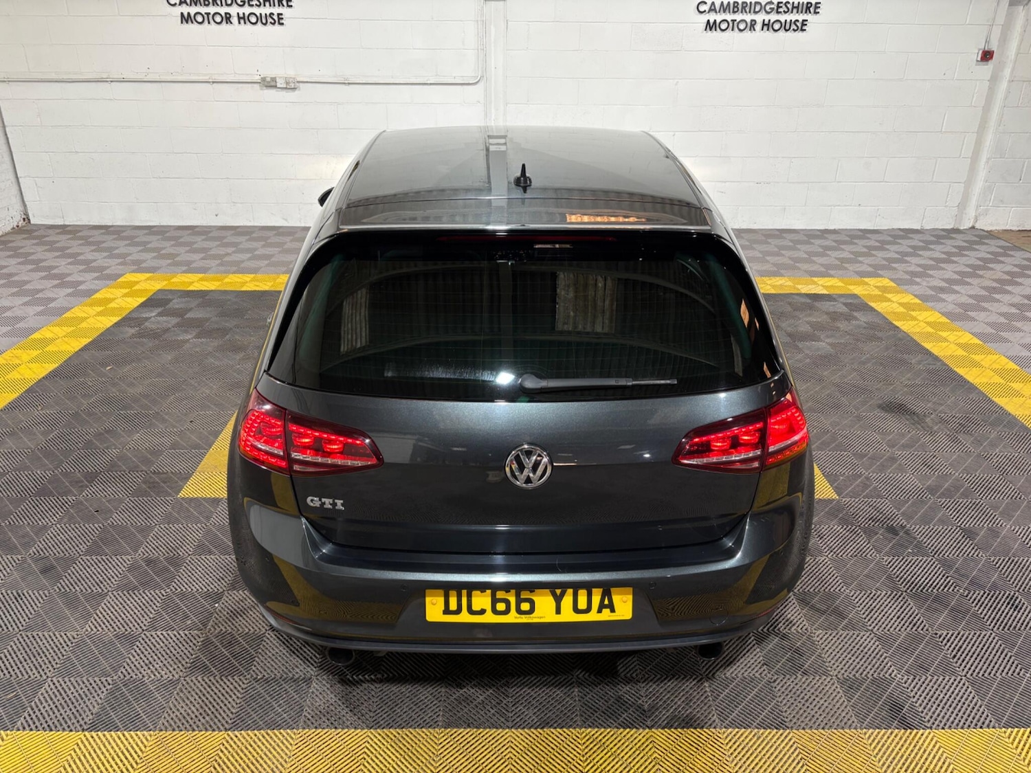 Used Volkswagen Golf 2017 for sale - 77050168: Photo 42