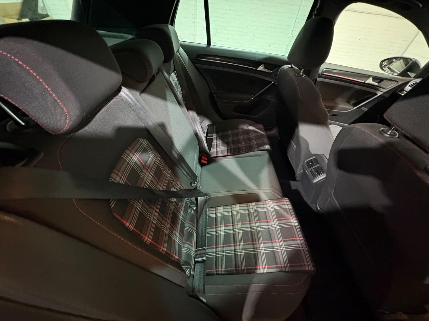 Used Volkswagen Golf 2017 for sale - 77050168: Photo 43