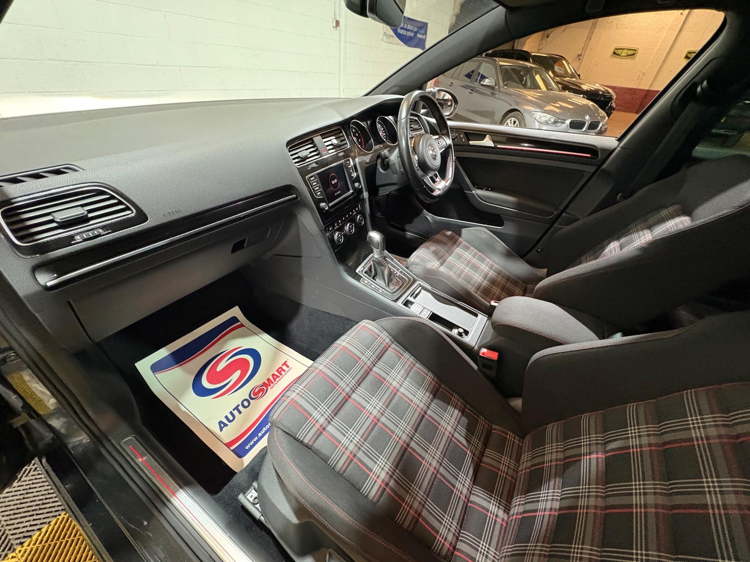 Used Volkswagen Golf 2017 for sale - 77050168: Photo 58