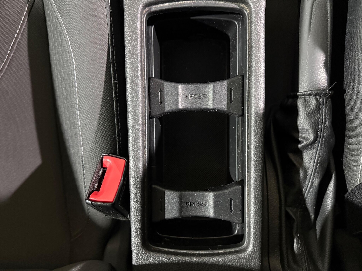 Used Ford Focus 2017 for sale - 76499879: Photo 14