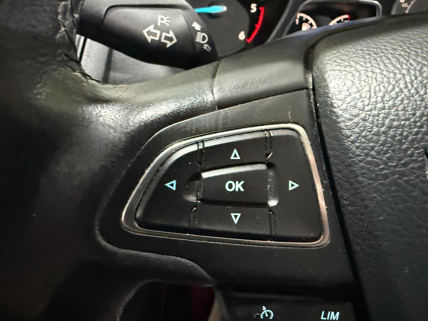 Used Ford Focus 2017 for sale - 76499879: Photo 25