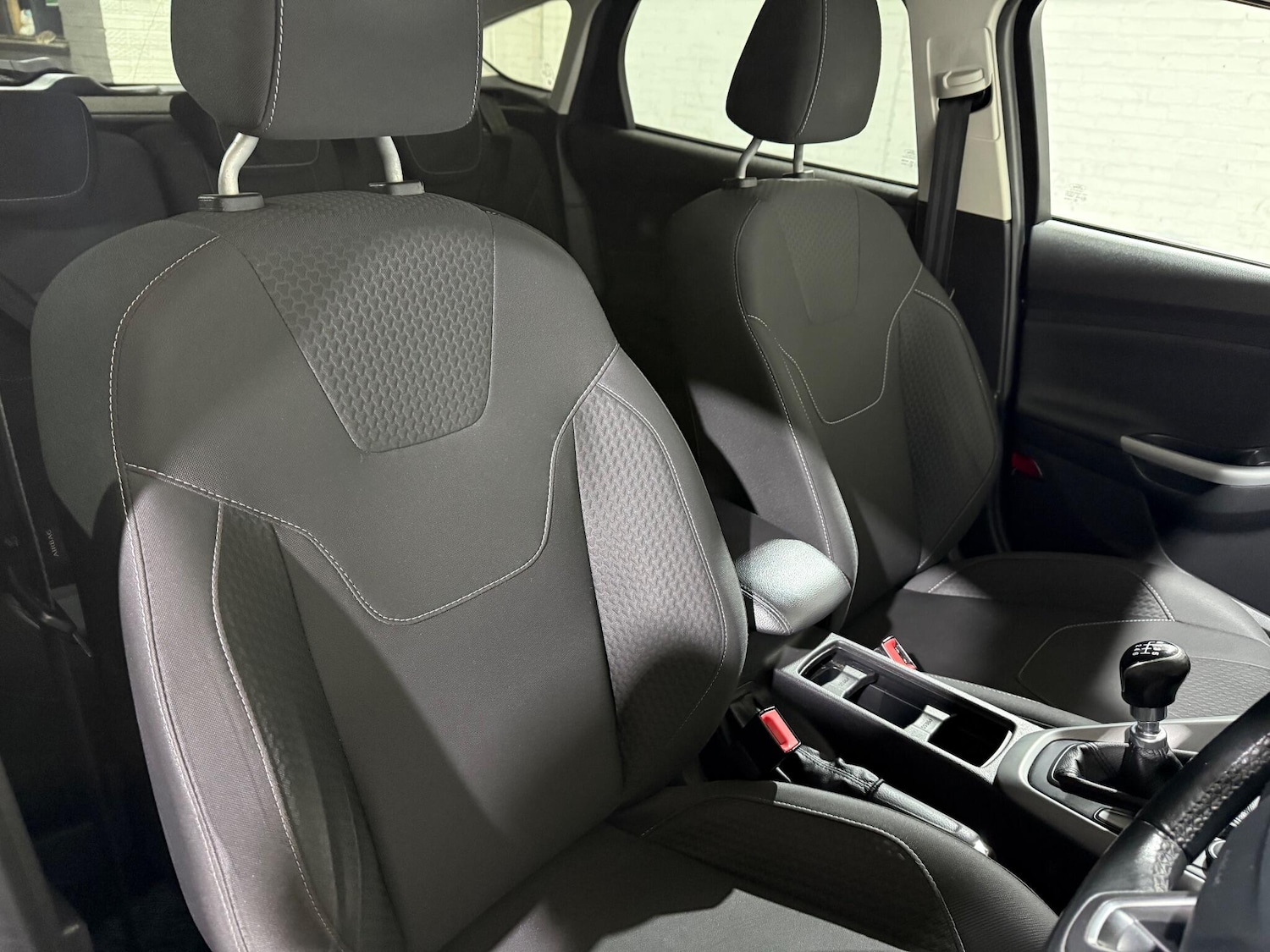 Used Ford Focus 2017 for sale - 76499879: Photo 32