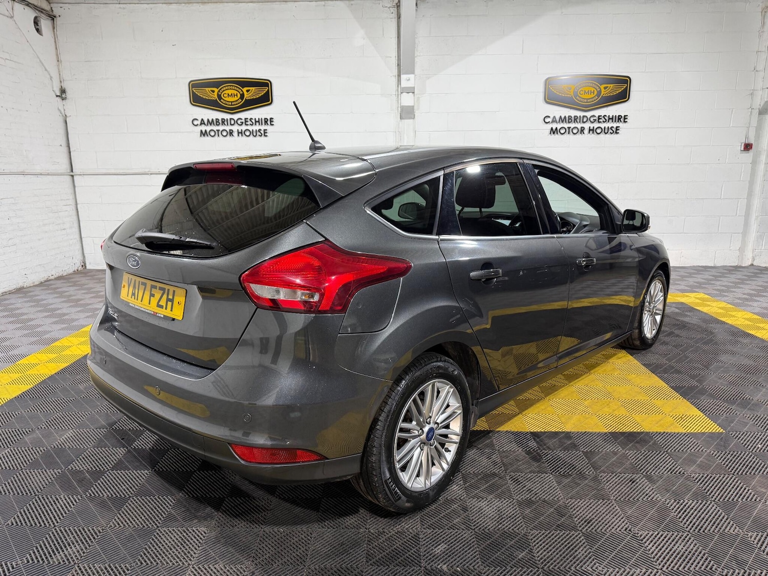 Used Ford Focus 2017 for sale - 76499879: Photo 5