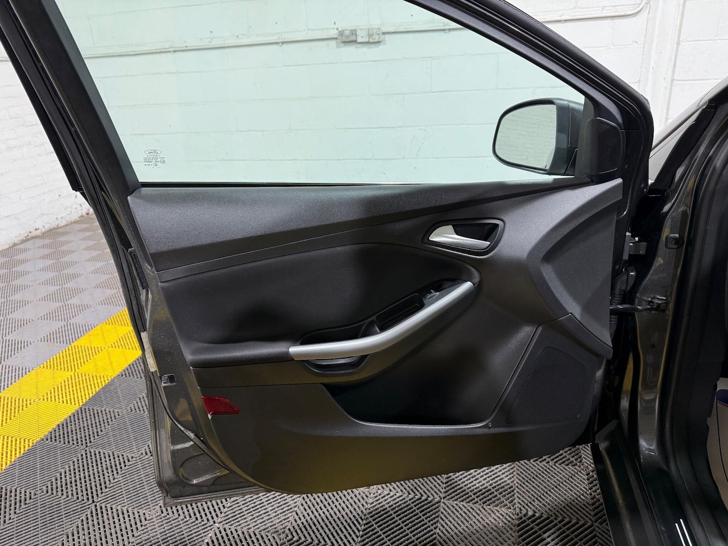 Used Ford Focus 2017 for sale - 76499879: Photo 55