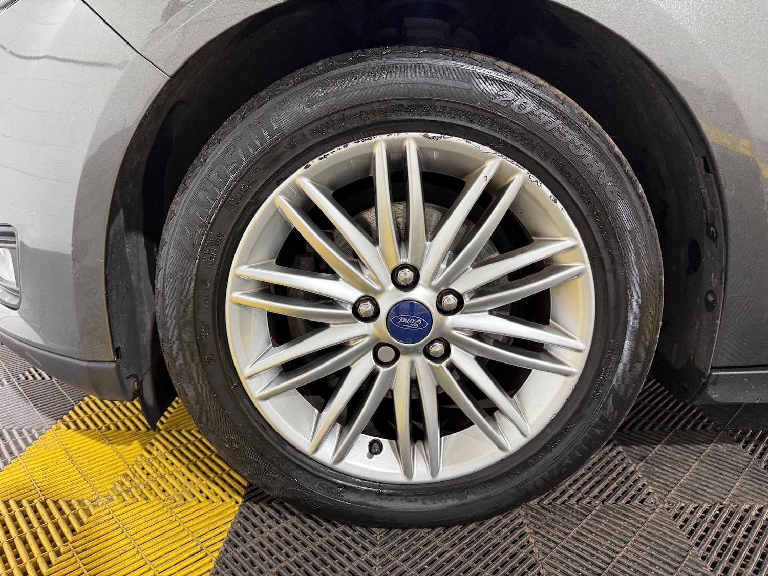 Used Ford Focus 2017 for sale - 76499879: Photo 59