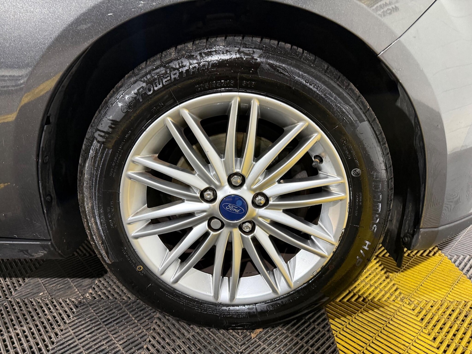 Used Ford Focus 2017 for sale - 76499879: Photo 66