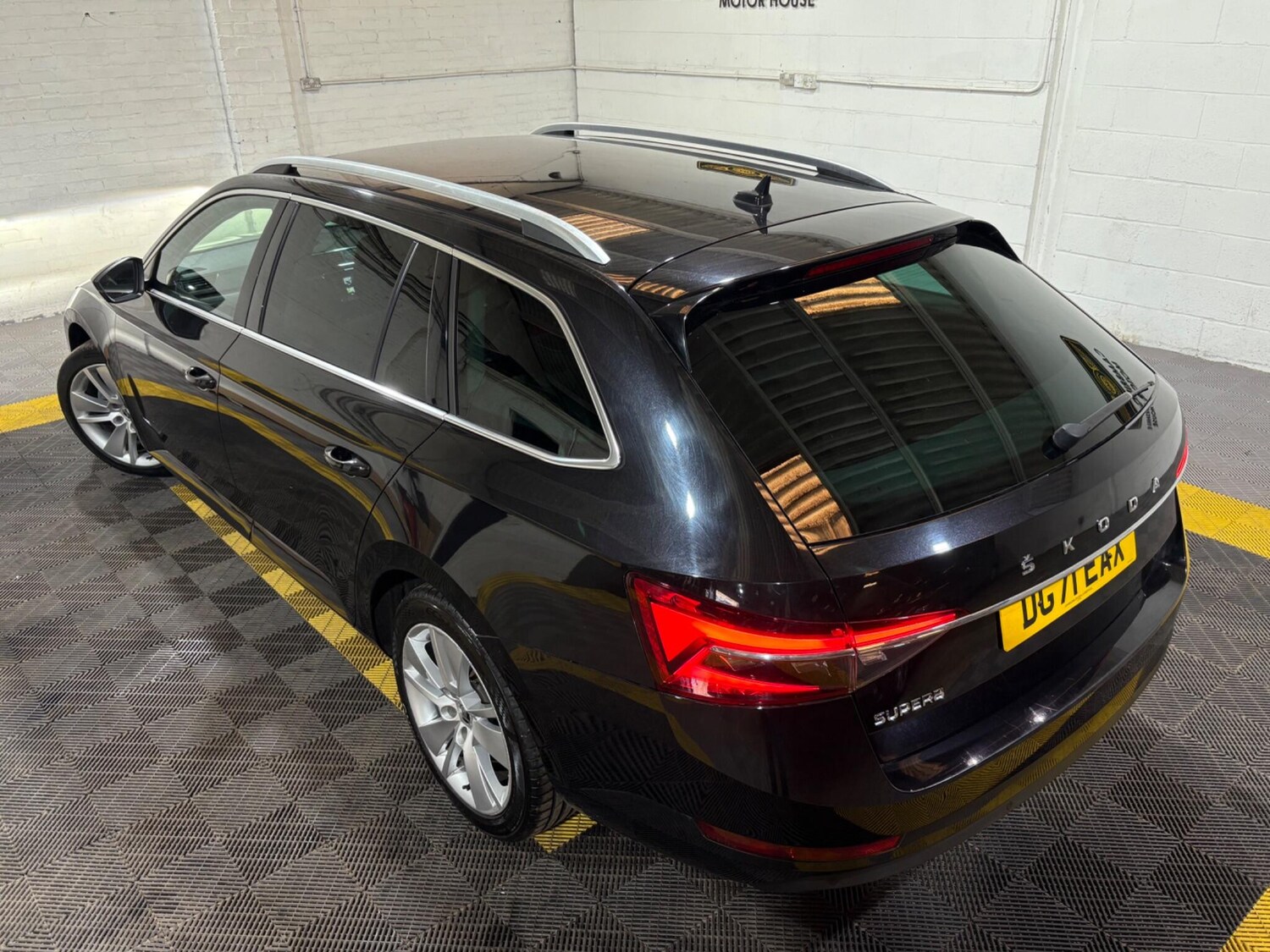 Used Skoda Superb 2022 for sale - 77029023: Photo 11