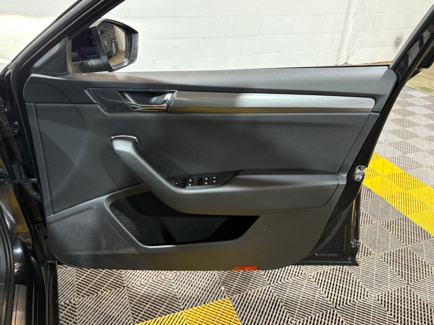 Used Skoda Superb 2022 for sale - 77029023: Photo 40