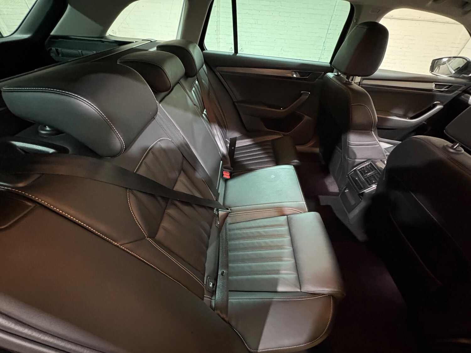 Used Skoda Superb 2022 for sale - 77029023: Photo 48