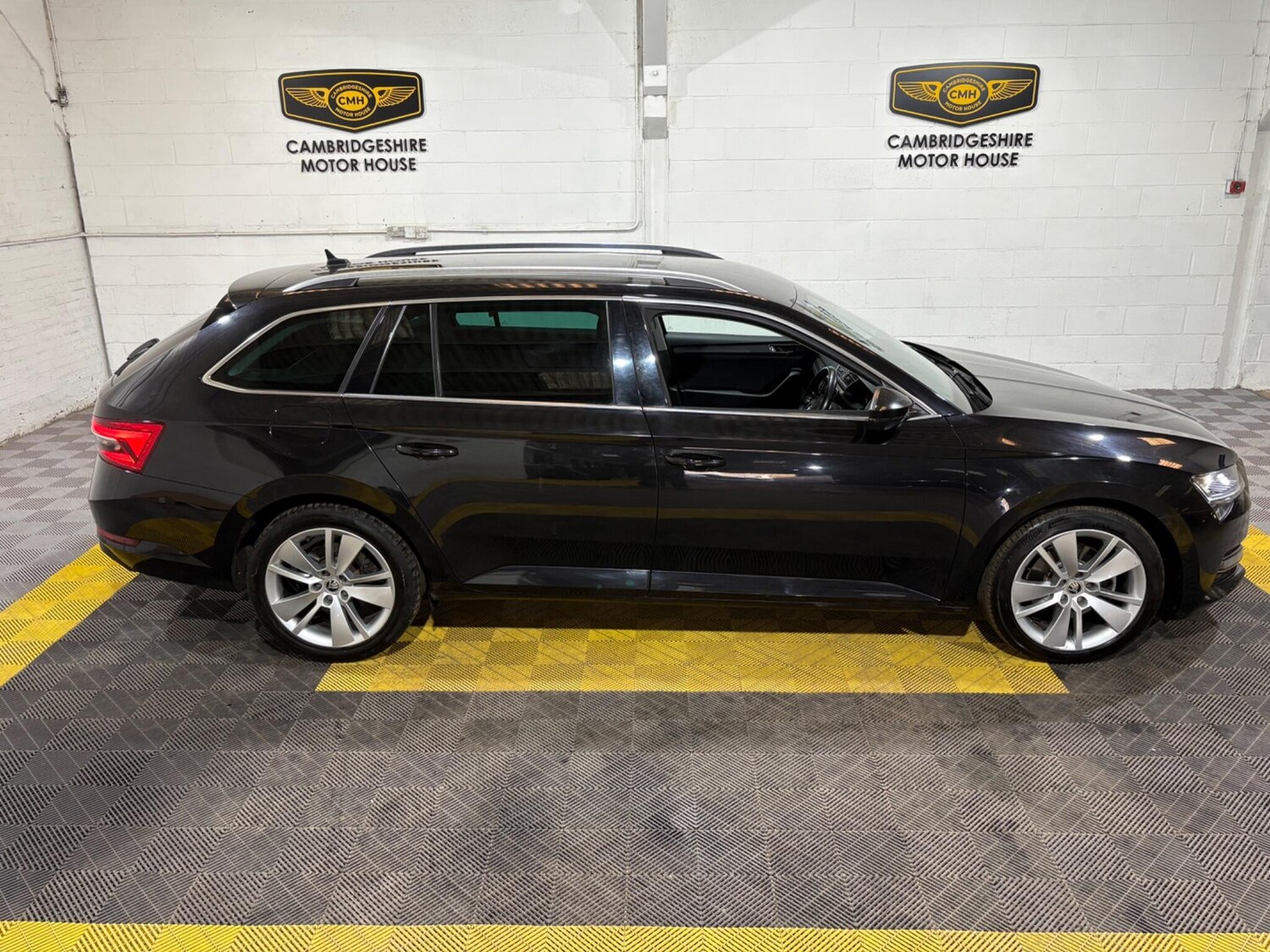 Used Skoda Superb 2022 for sale - 77029023: Photo 51