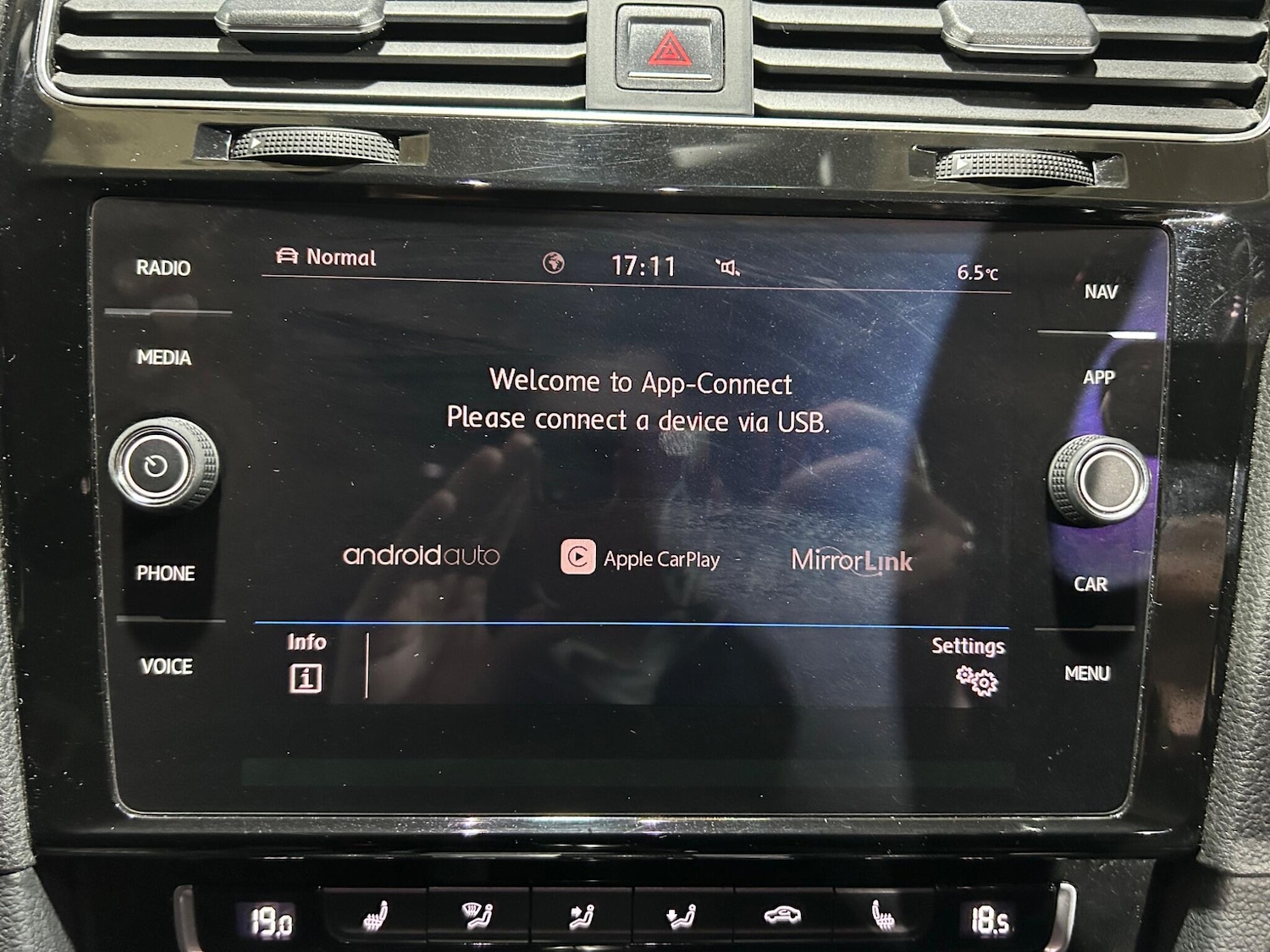 Used Volkswagen Golf 2018 for sale - 77574965: Photo 15