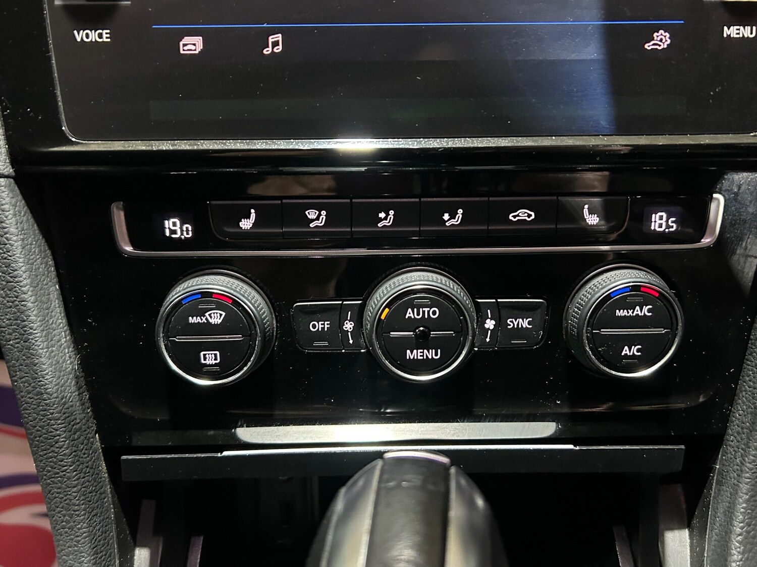 Used Volkswagen Golf 2018 for sale - 77574965: Photo 24