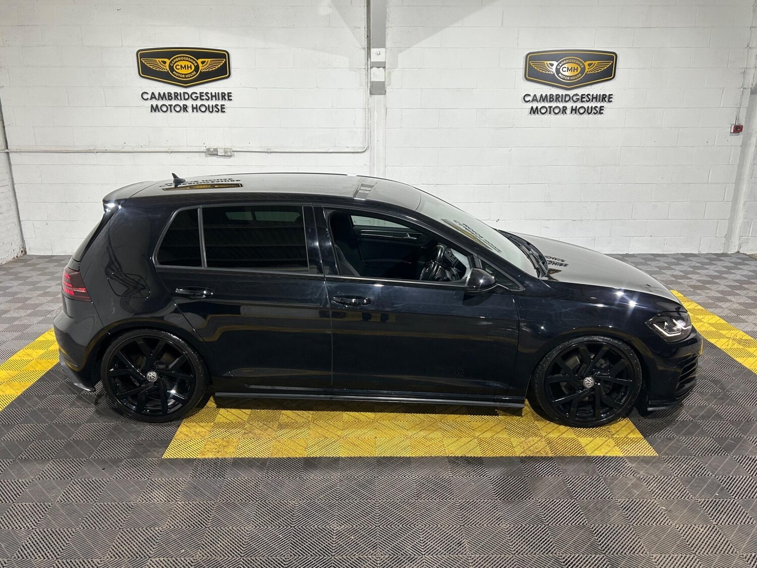 Used Volkswagen Golf 2018 for sale - 77574965: Photo 26