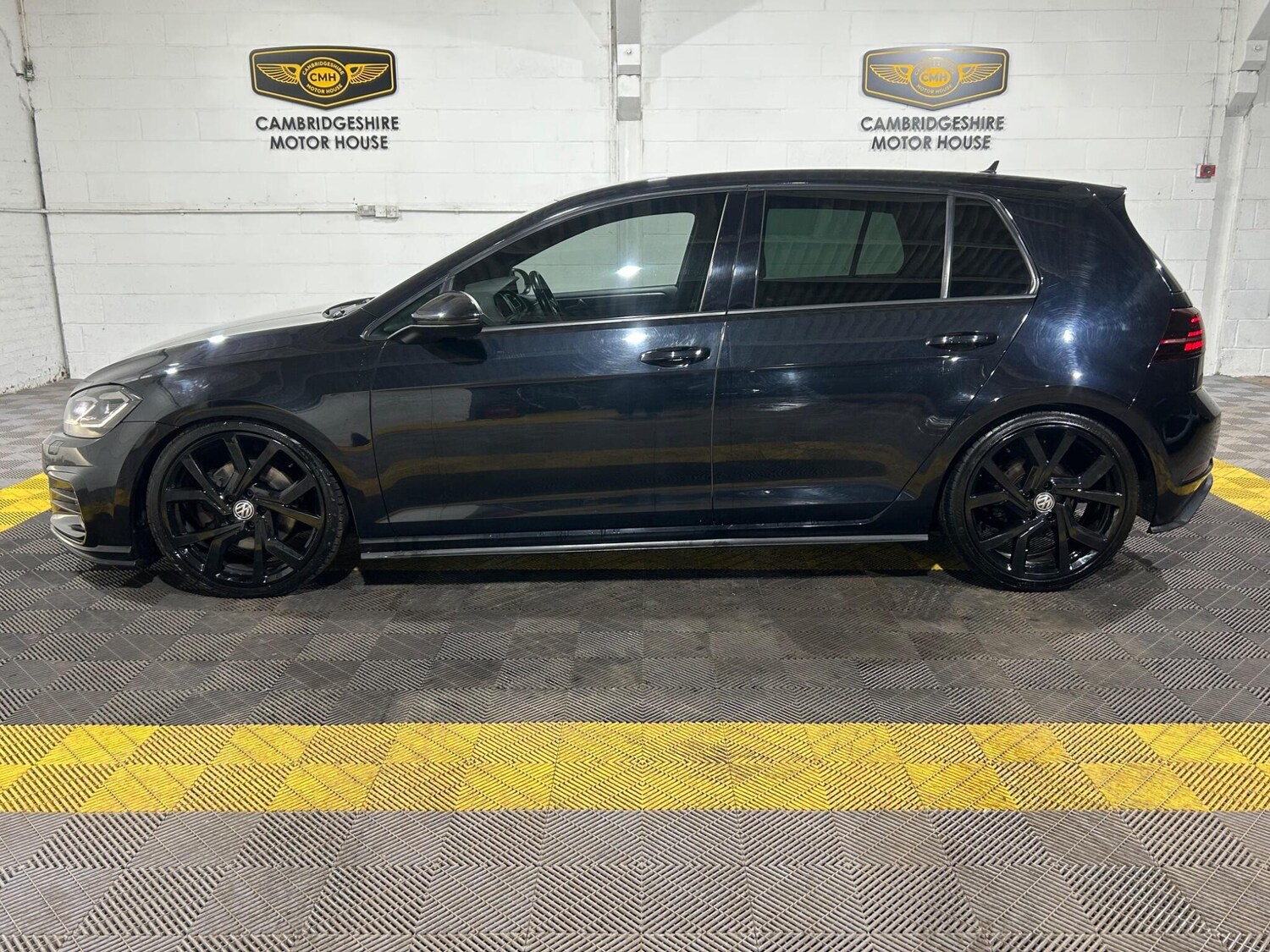 Used Volkswagen Golf 2018 for sale - 77574965: Photo 33