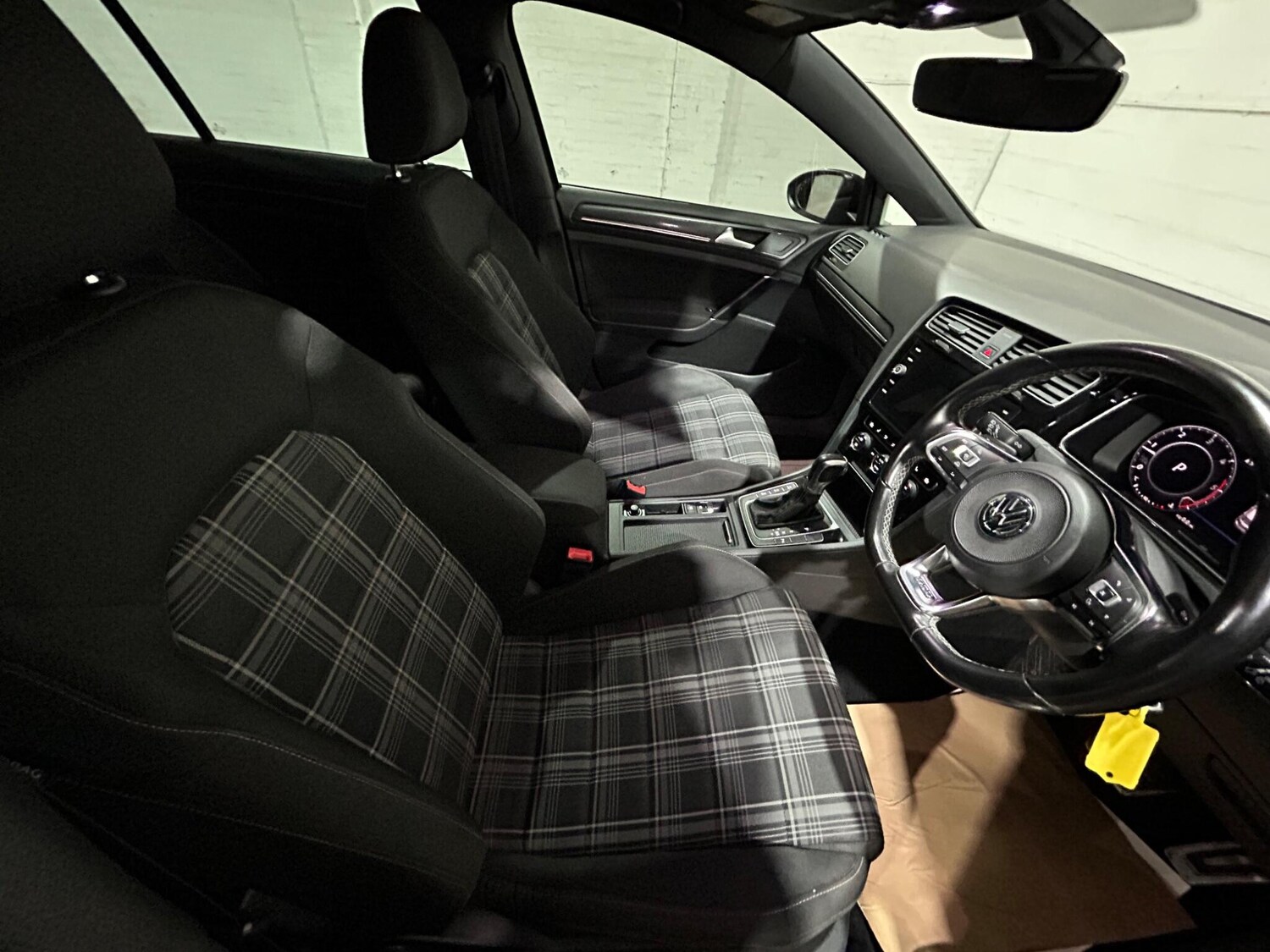 Used Volkswagen Golf 2018 for sale - 77574965: Photo 42