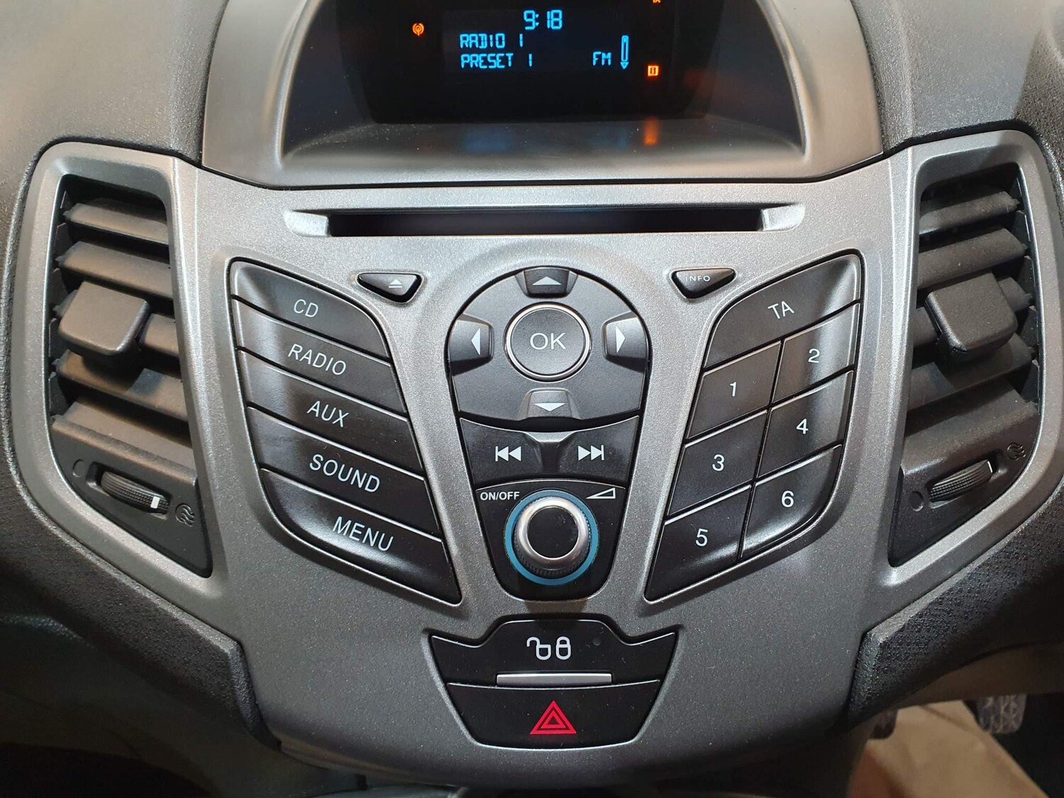 Used Ford Fiesta 2016 for sale - 76997708: Photo 33