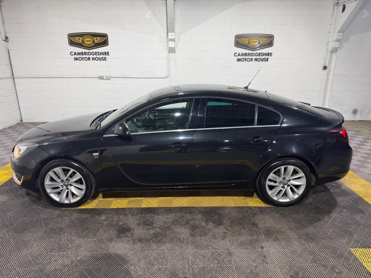 Used Vauxhall Insignia 2015 for sale - 76786780: Photo 33