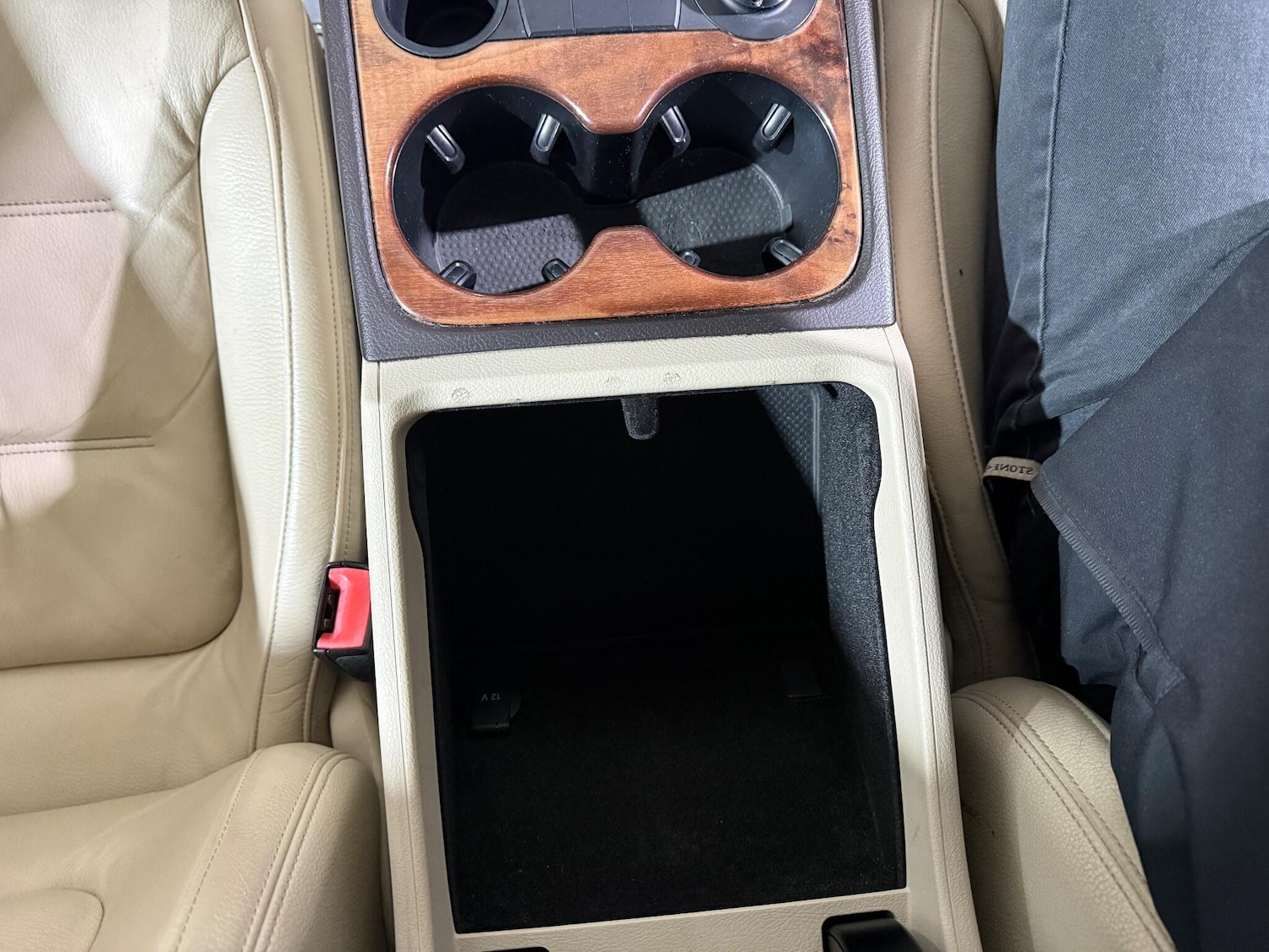 Used Volkswagen Touareg 2011 for sale - 76839356: Photo 17