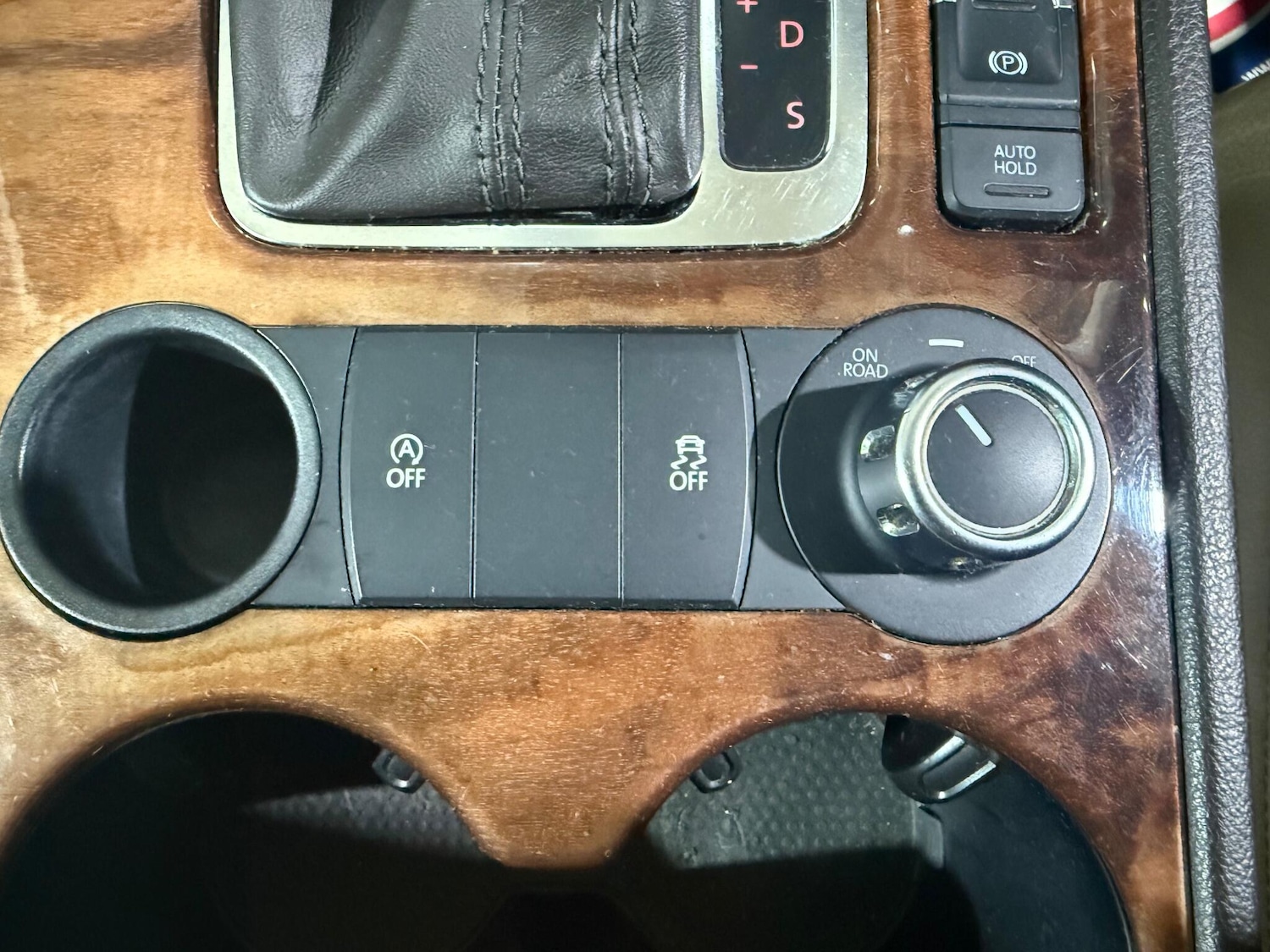 Used Volkswagen Touareg 2011 for sale - 76839356: Photo 20