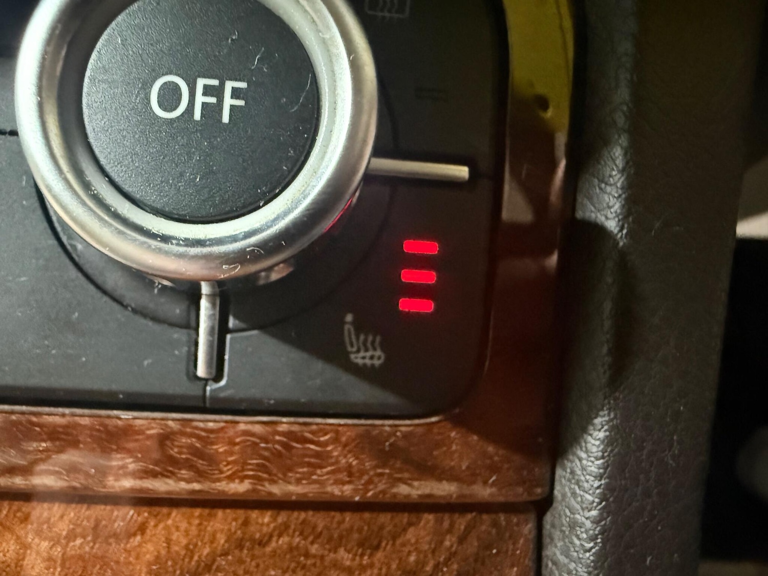 Used Volkswagen Touareg 2011 for sale - 76839356: Photo 24